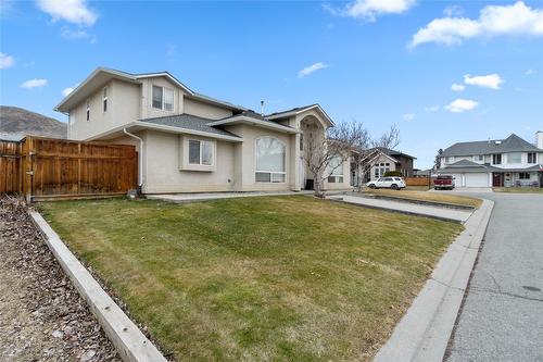 1098 North Glen Drive, Kamloops, BC - Outdoor