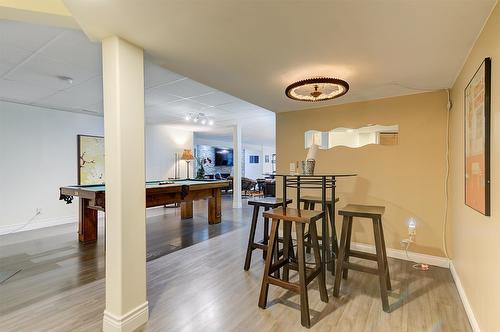 3605 Luxmoore Road, Kelowna, BC - Indoor Photo Showing Dining Room