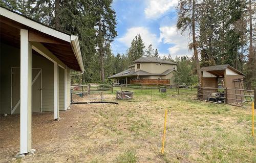3605 Luxmoore Road, Kelowna, BC - Outdoor With Deck Patio Veranda With Exterior