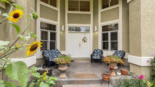 3605 Luxmoore Road, Kelowna, BC - Outdoor With Deck Patio Veranda