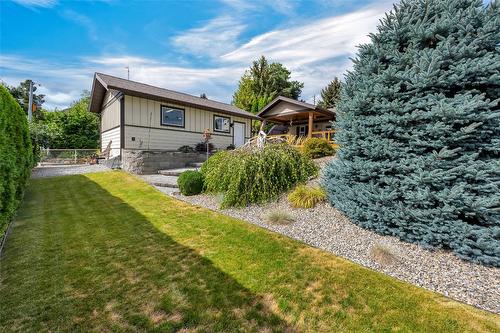 6463 Blue Jay Road, Vernon, BC - Outdoor