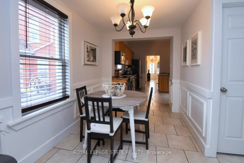 113 Steven Street, Hamilton, ON - Indoor Photo Showing Dining Room