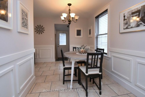 113 Steven Street, Hamilton, ON - Indoor Photo Showing Dining Room