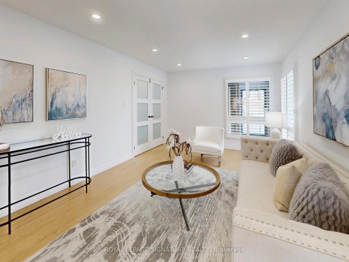 65 Fordcombe Crescent, Markham, ON - Indoor Photo Showing Living Room