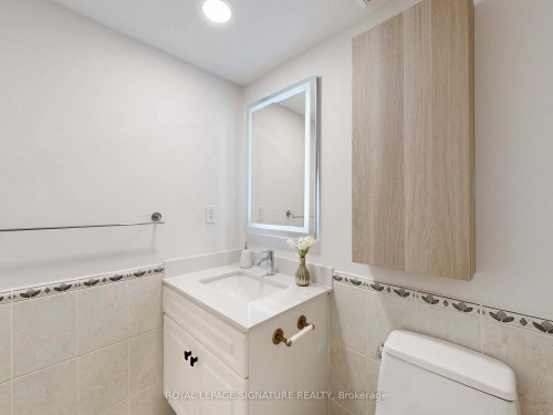 65 Fordcombe Crescent, Markham, ON - Indoor Photo Showing Bathroom