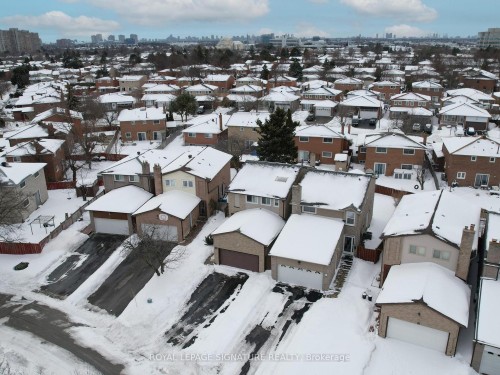 65 Fordcombe Crescent, Markham, ON - Outdoor With View