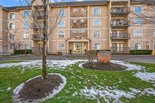 308-908 Mohawk Road E, Hamilton, ON - Outdoor With Balcony With Facade