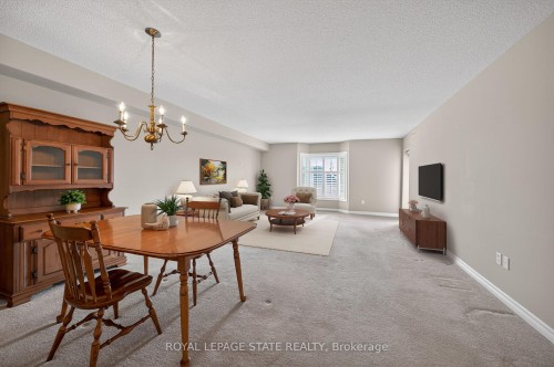 308-908 Mohawk Road E, Hamilton, ON - Indoor