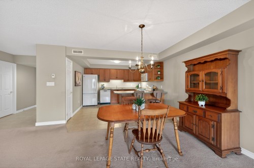 308-908 Mohawk Road E, Hamilton, ON - Indoor Photo Showing Other Room