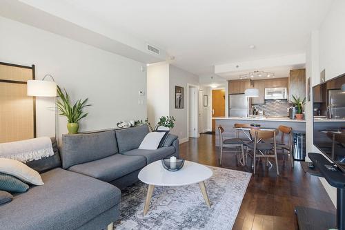 Overall view - 608-4900 Boul. De L'Assomption, Montréal (Rosemont/La Petite-Patrie), QC - Indoor Photo Showing Living Room