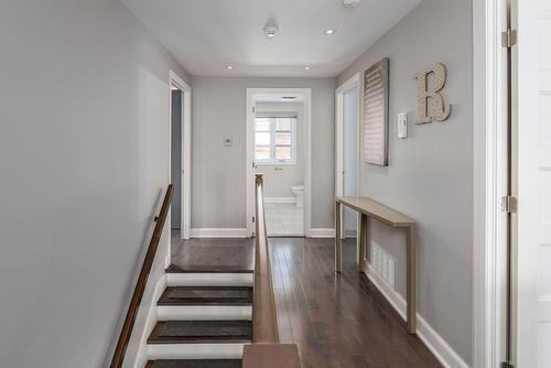 Escalier - 125 Av. Brigadoon, Pointe-Claire, QC - Indoor Photo Showing Other Room