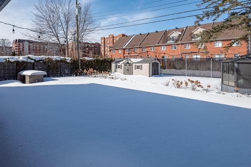 Cour - 125 Av. Brigadoon, Pointe-Claire, QC - Outdoor