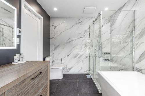 Basement - 2020 Ch. Du Lac-Ste-Rose N., Mandeville, QC - Indoor Photo Showing Bedroom