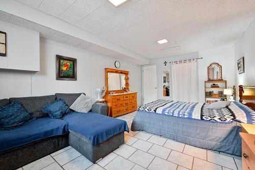 Bedroom - 208 Ch. St-Charles, Longueuil (Greenfield Park), QC - Indoor Photo Showing Bedroom