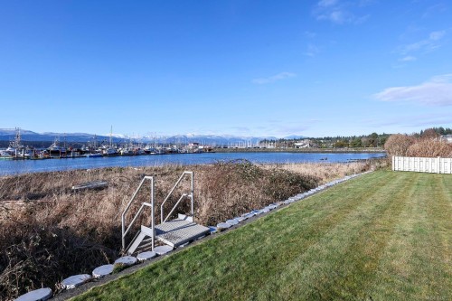 65 Jane Pl, Comox, BC 