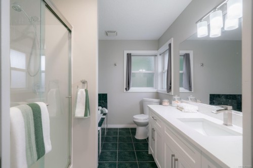 6441 Lasalle Rd, Nanaimo, BC 