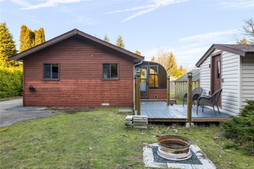 1502 Memory Lane, Qualicum Beach, BC 