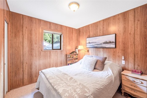 1502 Memory Lane, Qualicum Beach, BC 