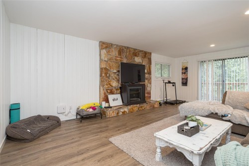 3723 Bayne Rd, Cobble Hill, BC 