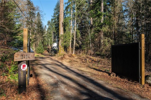 2404 Glenmore Rd, Campbell River, BC 