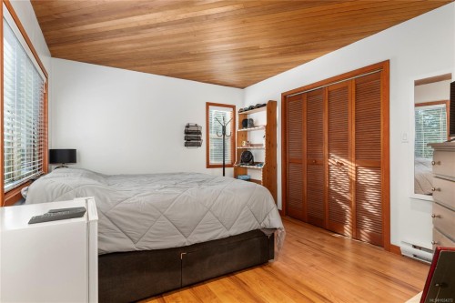 2404 Glenmore Rd, Campbell River, BC 