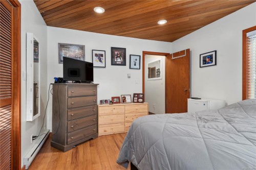 2404 Glenmore Rd, Campbell River, BC 