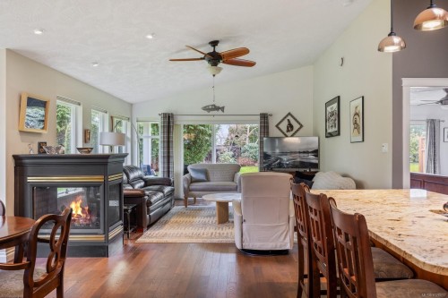 119-44 Anderton Ave, Courtenay, BC 