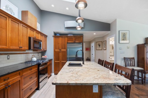 119-44 Anderton Ave, Courtenay, BC 