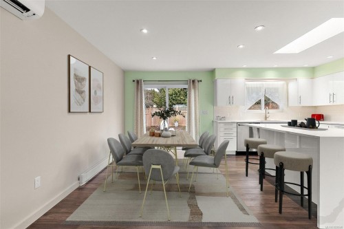 10411 Finch Pl, Sidney, BC 