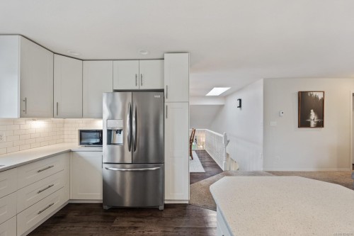 1354 Malahat Dr, Courtenay, BC 