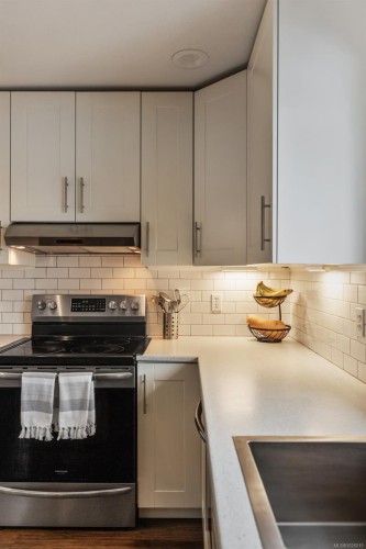 1354 Malahat Dr, Courtenay, BC 