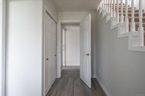 758 De Frane Crt, Ladysmith, BC 