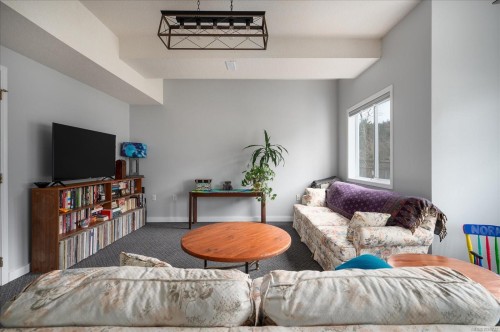 758 De Frane Crt, Ladysmith, BC 