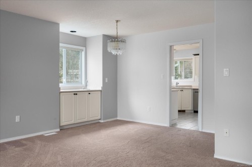 758 De Frane Crt, Ladysmith, BC 