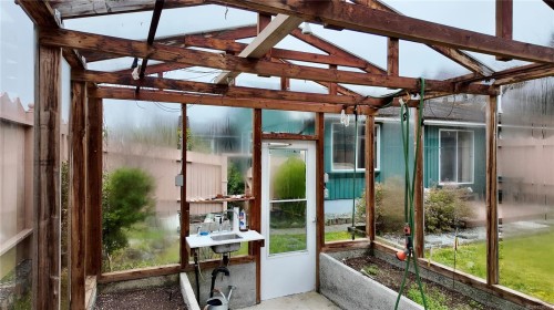 7710 Cedar Pl, Port Hardy, BC - Outdoor With Exterior