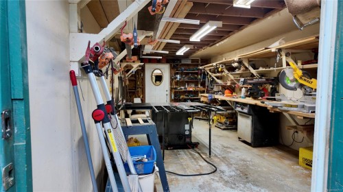 7710 Cedar Pl, Port Hardy, BC - Indoor With Storage