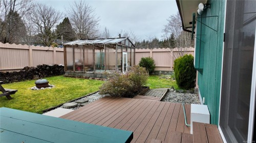 7710 Cedar Pl, Port Hardy, BC - Outdoor With Deck Patio Veranda