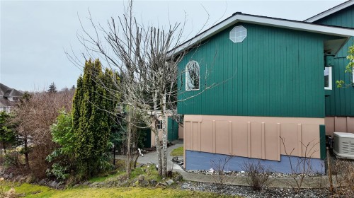 7710 Cedar Pl, Port Hardy, BC - Outdoor