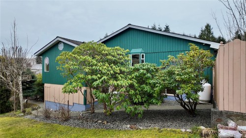 7710 Cedar Pl, Port Hardy, BC - Outdoor