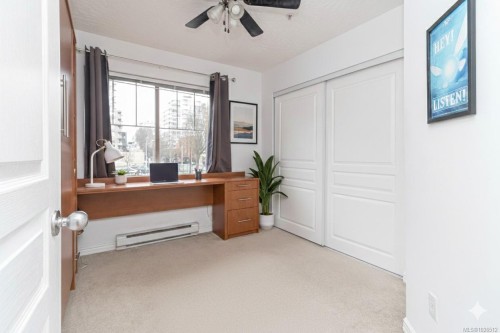 101-935 Johnson St, Victoria, BC - Indoor Photo Showing Office