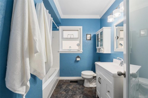 3771 Winston Cres, Saanich, BC 