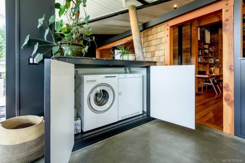 2613 Dunsmuir Ave, Cumberland, BC 