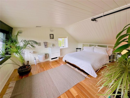 2613 Dunsmuir Ave, Cumberland, BC 