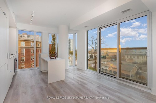 304-370 Martha Street, Burlington, ON - Indoor Photo Showing Other Room