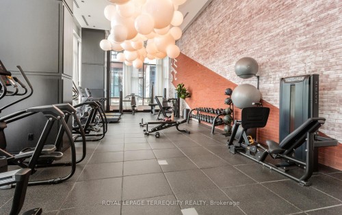 806-3200 William Coltson Avenue, Oakville, ON - Indoor