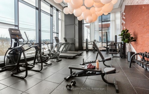 806-3200 William Coltson Avenue, Oakville, ON - Indoor Photo Showing Gym Room