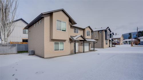 4406A 25 Street, Vernon, BC - Outdoor With Exterior