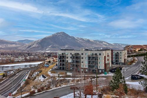 404-975 Victoria Street, Kamloops, BC - Outdoor With View