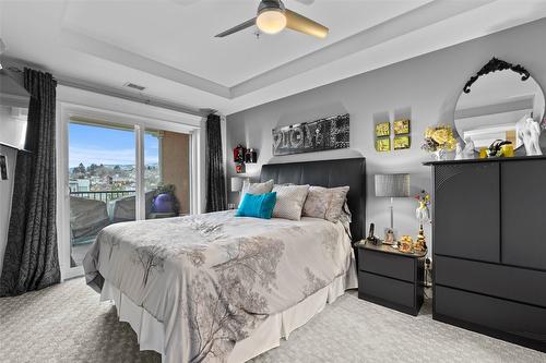 404-975 Victoria Street, Kamloops, BC - Indoor Photo Showing Bedroom