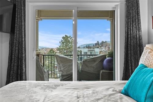 404-975 Victoria Street, Kamloops, BC -  With Exterior